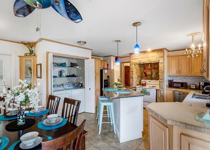 Perdido Hideaway In Pensacola